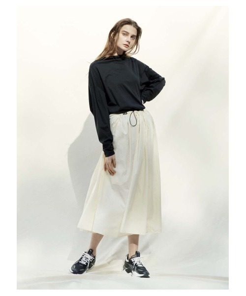 PUMA(プーマ)の「【emmi atelier】Pumaxemmi Skirt(スカート・レディース・アイボリー・SMALL/MEDIUM)」の1枚目の写真