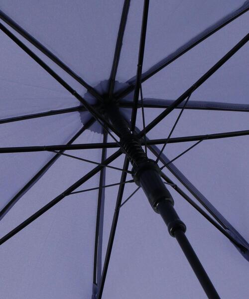 green label relaxing（グリーンレーベルリラクシング）の「D バンブー ハンドル アンブレラ 2021（長傘・レディース・ライム/パープル/ベージュ/モカ/ダークグレー/ライトピンク/グレー/ホワイト/ライラック/ブラック/オフホワイト・FREE）」の18枚目の写真