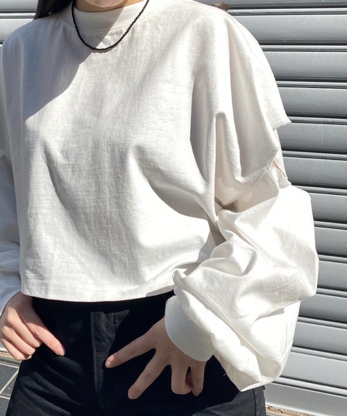 emutto（エミュット）の「【オリジナル】デザインショート丈トップス（Tシャツ/カットソー・レディース・ホワイト/ブラック・FREE）」の2枚目の写真