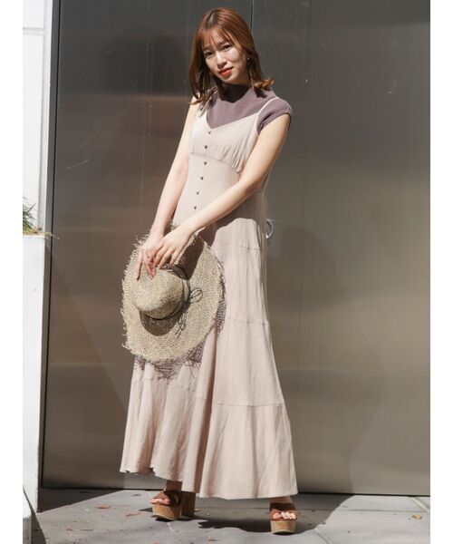 dazzlin（ダズリン）の「クルミフロントフレアキャミワンピース（ワンピース・レディース・ブルー/ブラウン/ベージュ・FREE）」の4枚目の写真