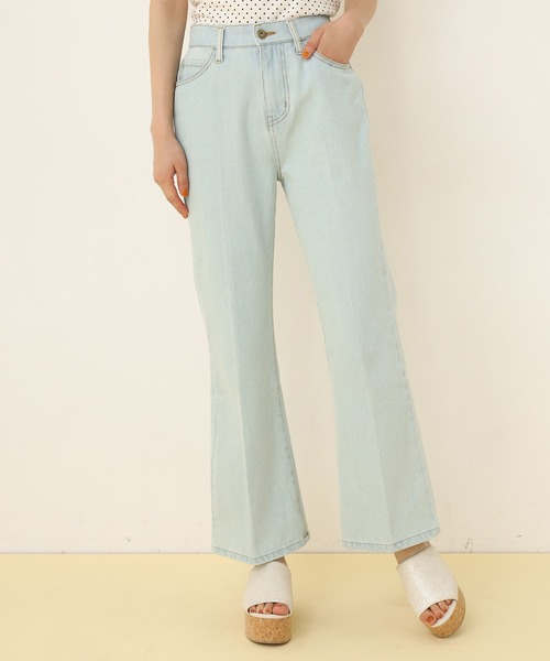 one after another NICE CLAUP（ワンアフターアナザーナイスクラップ）の「フレアデニムパンツ（デニムパンツ・レディース・サックスブルー/インディゴブルー/ブルー・SMALL/MEDIUM）」の20枚目の写真