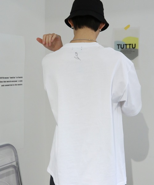 TUTTU（トゥトゥ）の「ニュアンス アート プリント 刺繍 ビッグシルエットTシャツ（Tシャツ/カットソー・メンズ・ブラック/ホワイト/スカイブルー/ベージュ/ブラック系その他2/グレイッシュベージュ/ホワイト系その他2/チャコール/アイボリー/ミント/ホワイト系その他/グレー系その他2・L/M）」の13枚目の写真