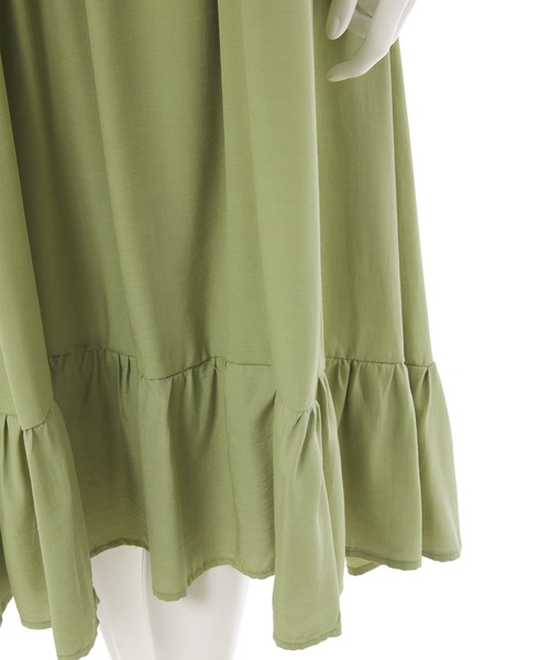 fifth calin（フィフスカラン）の「エンブロイダリーフレアスリーブワンピース（ワンピース・レディース・ベージュ/グリーン・MEDIUM）」の8枚目の写真