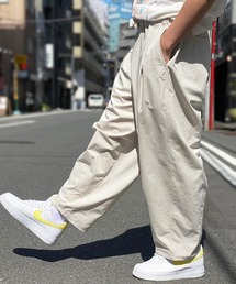 直営店・WEB限定 KGFR(カガフリ)ダブルタックワイドテーパードパンツ