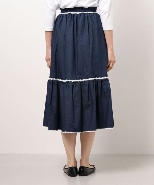 LODISPOTTO（ロディスポット）の「フルールレースデニムミディスカート（スカート・レディース・ネイビー/ホワイト・MEDIUM）」の4枚目の写真