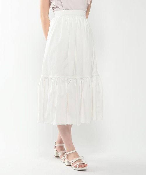 LODISPOTTO（ロディスポット）の「フルールレースデニムミディスカート（スカート・レディース・ネイビー/ホワイト・MEDIUM）」の2枚目の写真