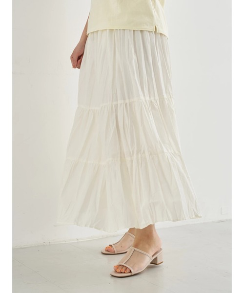 earth music&ecology（アースミュージックアンドエコロジー）の「【WEB限定】ワッシャーティアードスカート ＊（スカート・レディース・パープル/ネイビー/アイボリー/ドット/チェック・FREE）」の14枚目の写真