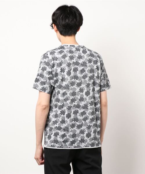 DISTINCTION MEN'S BIGI(ディストリクションメンズビギ)の「VネックTシャツ(Tシャツ/カットソー・メンズ・ブラック/ネイビー・03/04/01/02)」の4枚目の写真
