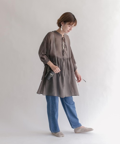 KBF（ケイビーエフ）の「2WAYリボンチュニック（シャツ/ブラウス・レディース・アイボリー/チャコールグレー/グレー系その他・ONE）」の7枚目の写真