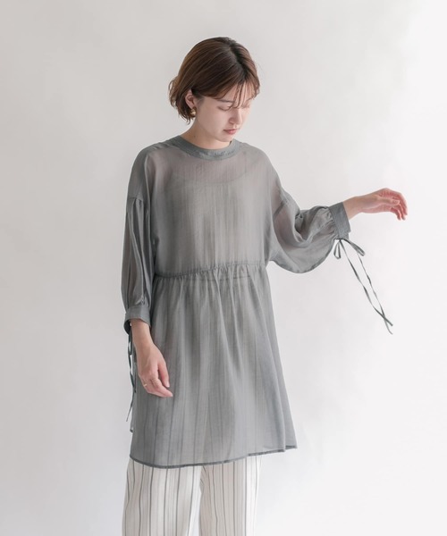 KBF（ケイビーエフ）の「2WAYリボンチュニック（シャツ/ブラウス・レディース・アイボリー/チャコールグレー/グレー系その他・ONE）」の14枚目の写真