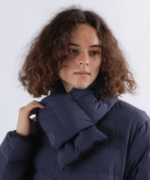 TAION（タイオン）の「【SHIPS any別注】TAION: ユニセックス ステッチレス ダウン マフラー◇（マフラー・メンズ・ブラック/ベージュ/オリーブ/ネイビー/ダークブルー/ブラック系その他/グレー・ONE SIZE）」の18枚目の写真