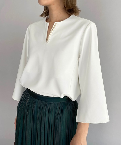 PICCIN(ピッチン)の「7分袖パールブラウス(シャツ/ブラウス・レディース・ブラック/オフホワイト・M)」の2枚目の写真