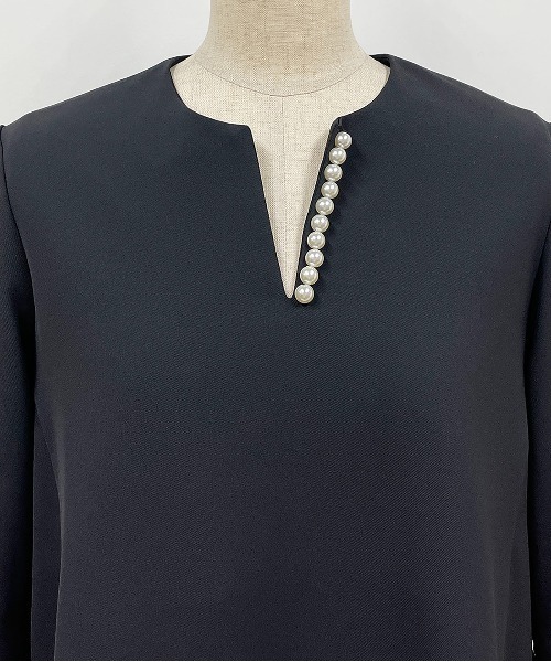 PICCIN(ピッチン)の「7分袖パールブラウス(シャツ/ブラウス・レディース・ブラック/オフホワイト・M)」の9枚目の写真