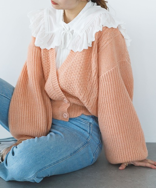 SLURR（スラ―）の「【マシンウォッシャブル】ケーブルカシュクールカーディガン（カーディガン/ボレロ・レディース・ピンク/ブルー系その他7/アイボリー・FREE）」の3枚目の写真