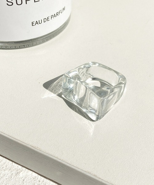 juweel（ユウェル）の「スクエア マーブル アクリルリング（リング・レディース・A/B/C/D/E/F/G・FREE）」の2枚目の写真