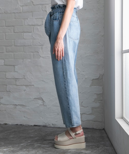 Newlyme（ニューリーミー）の「リボンベルトストレートパンツ（デニム