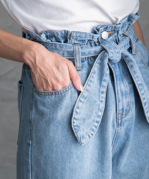 Newlyme（ニューリーミー）の「リボンベルトストレートパンツ（デニム
