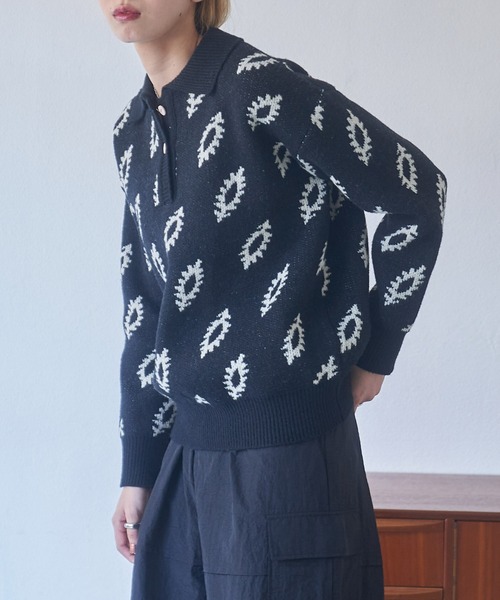 VACANCY（ヴァカンシー）の「ジャガード柄ポロニット（ニット/セーター・レディース・ブラック/グリーン/ナチュラル・FREE）」の6枚目の写真