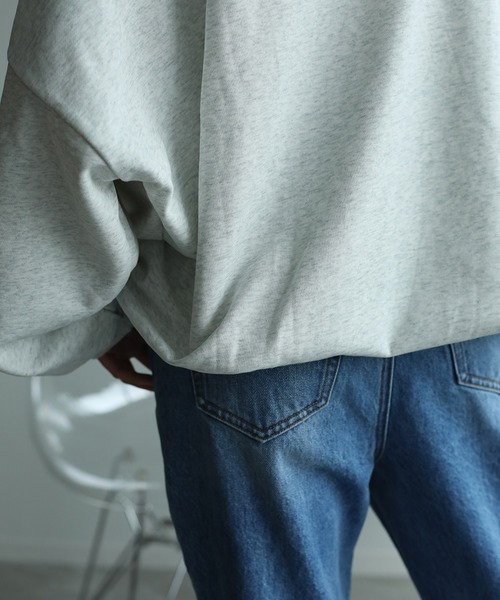 aimoha（アイモハ）の「レトロ調カジュアルオーバースウェット（スウェット・レディース・ブラック/グレー・FREE）」の3枚目の写真