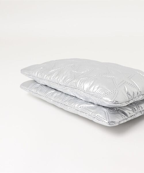 CONTROL FREAK / CTFK（コントロールフリーク）の「スタースタンプサコッシュ（ボディバッグ/ウエストポーチ・レディース・シルバー/ブラック・MEDIUM）」の6枚目の写真