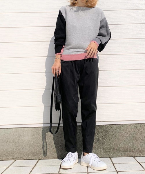 CONTROL FREAK / CTFK（コントロールフリーク）の「スタースタンプサコッシュ（ボディバッグ/ウエストポーチ・レディース・シルバー/ブラック・MEDIUM）」の8枚目の写真