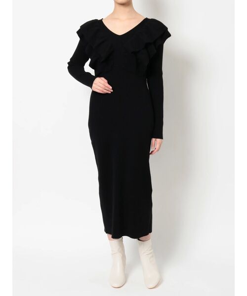 MERCURYDUO（マーキュリーデュオ）の「オフショル2WAYラッフルニットワンピース（ワンピース・レディース・ブラック/ブラウン/ベージュ/ブルー・FREE）」の2枚目の写真