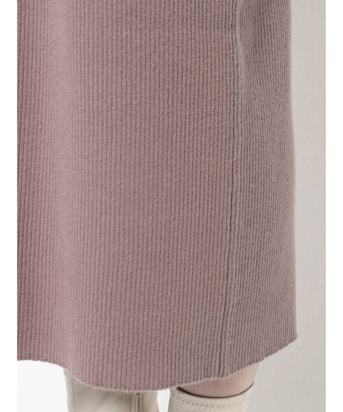 MERCURYDUO（マーキュリーデュオ）の「オフショル2WAYラッフルニットワンピース（ワンピース・レディース・ブラック/ブラウン/ベージュ/ブルー・FREE）」の21枚目の写真