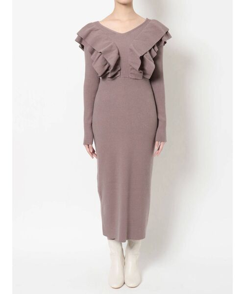 MERCURYDUO（マーキュリーデュオ）の「オフショル2WAYラッフルニットワンピース（ワンピース・レディース・ブラック/ブラウン/ベージュ/ブルー・FREE）」の22枚目の写真