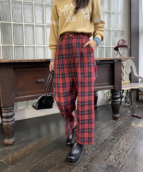 AS KNOW AS PINKY（アズノゥアズピンキー）の「チェックまとってスラックスパンツ（スラックス・レディース・ブラウン系/グリーン系/レッド系・FREE）」の3枚目の写真