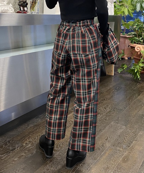 AS KNOW AS PINKY（アズノゥアズピンキー）の「チェックまとってスラックスパンツ（スラックス・レディース・ブラウン系/グリーン系/レッド系・FREE）」の8枚目の写真