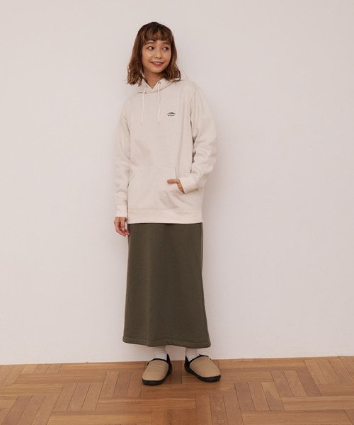 OUTDOOR PRODUCTS APPAREL(アウトドアプロダクツアパレル)の「バックプリント 裏フリースボンディング ルーズシルエット プルパーカー(パーカー・メンズ・オフホワイト/ライトブラウン/オリーブ/アイボリー/杢グレー/ブラック・MEDIUM/X-LARGE/LARGE)」の22枚目の写真