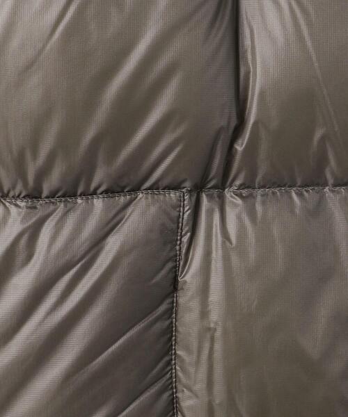 MONCLER（モンクレール）の「＜４ MONCLER HYKE（４ モンクレール ハイク）＞LEMA リバーシブル ジャケット ■■■（ダウンジャケット/コート・レディース・ベージュ/ネイビー・1/0）」の16枚目の写真