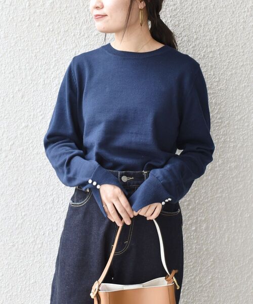 SHIPS（シップス）の「*〈手洗い可能〉パールモチーフスリーブプルオ-バー◆（ニット/セーター・レディース・ブラック/ネイビー/オフホワイト/ライトオリーブ・ONE SIZE）」の8枚目の写真
