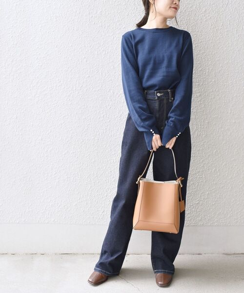 SHIPS（シップス）の「*〈手洗い可能〉パールモチーフスリーブプルオ-バー◆（ニット/セーター・レディース・ブラック/ネイビー/オフホワイト/ライトオリーブ・ONE SIZE）」の5枚目の写真