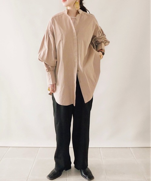 ECRIRE（エクリール）の「【陽コラボ】バンドカラーロング丈ブラウス+ケーブル柄ニットベスト　セット（シャツ/ブラウス・レディース・ブラック/ベージュ/ブラウン/オフホワイト・M）」の11枚目の写真