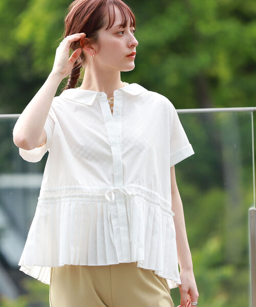 Ray BEAMS（レイビームス）の「Ray BEAMS / プリーツ キリカエ レギュラー カラー シャツ（シャツ/ブラウス・レディース・ホワイト/ライトブルー/ブラック・ONE SIZE）」の6枚目の写真