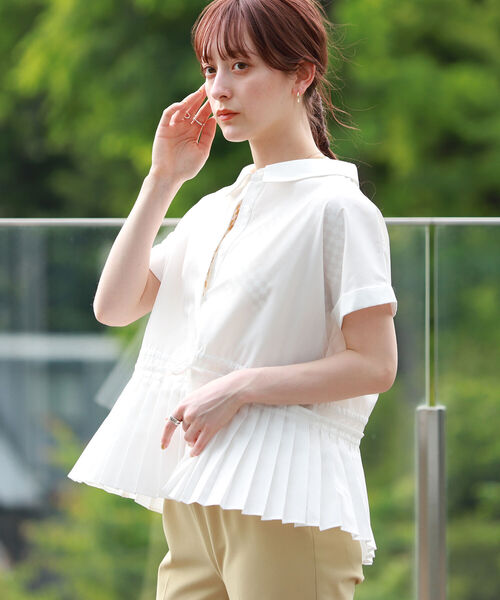 Ray BEAMS（レイビームス）の「Ray BEAMS / プリーツ キリカエ レギュラー カラー シャツ（シャツ/ブラウス・レディース・ホワイト/ライトブルー/ブラック・ONE SIZE）」の7枚目の写真