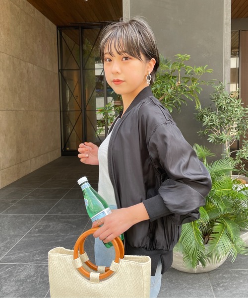 StyleSea(スタイルシー)の「オーガンジーボリュームスリーブブルゾン(ブルゾン・レディース・アイボリー/ブラック・MEDIUM)」の6枚目の写真