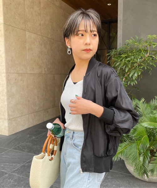 StyleSea(スタイルシー)の「オーガンジーボリュームスリーブブルゾン(ブルゾン・レディース・アイボリー/ブラック・MEDIUM)」の5枚目の写真