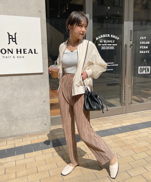 StyleSea(スタイルシー)の「オーガンジーボリュームスリーブブルゾン(ブルゾン・レディース・アイボリー/ブラック・MEDIUM)」の17枚目の写真