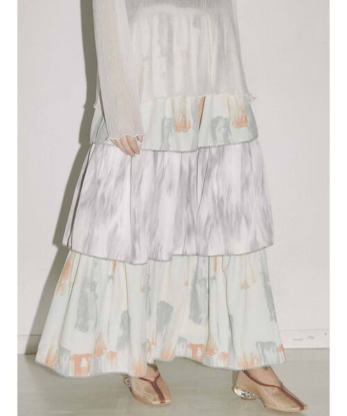 merry jenny（メリージェニー）の「paintティアードスカート（スカート・レディース・ブラウン/ライトグリーン・FREE）」の2枚目の写真