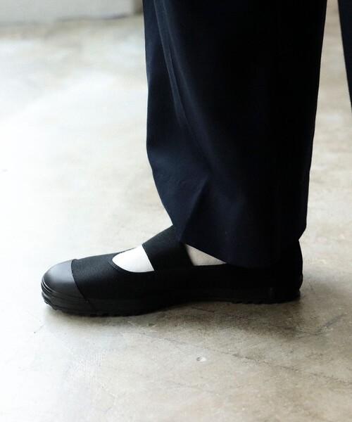 BEAMS JAPAN(ビームス ジャパン)の「MOONSTAR × BEAMS JAPAN / 別注 モノトーン うわばき Ver.2.0(その他シューズ・レディース・ブラック・23/24/25)」の4枚目の写真