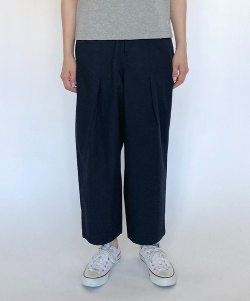BROOKLYN OVERALL(ブルックリンオーバーオール)の「タックパンツ(その他パンツ・レディース・カーキ/ネイビー・FREE)」の2枚目の写真