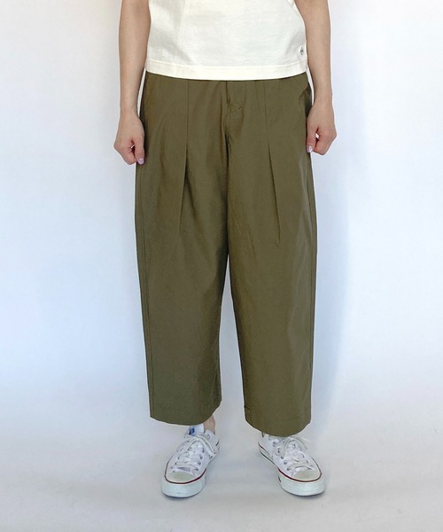 BROOKLYN OVERALL(ブルックリンオーバーオール)の「タックパンツ(その他パンツ・レディース・カーキ/ネイビー・FREE)」の1枚目の写真