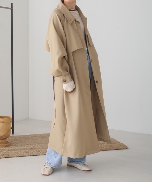 Bab（バブ）の「ステンカラーボリュームスリーブトレンチコート（トレンチコート・レディース・ブラック/ベージュ・M）」の5枚目の写真