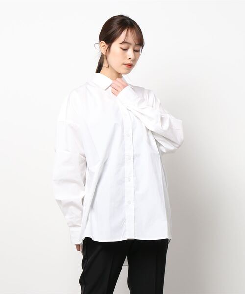 INASTUDIOS ZOO(イーナストゥディオスズー)の「「INASTUDIOS SELECT」ビッグシルエット ブロードレギュラカラーシャツ(シャツ/ブラウス・レディース・ホワイト/ブラック/グレイッシュベージュ/グリーン/サックスブルー/イエロー/ラベンダー/ホワイト系その他/ブラック系その他/グリーン系その他/ブルー系その他・MEDIUM/LARGE/X-LARGE)」の14枚目の写真