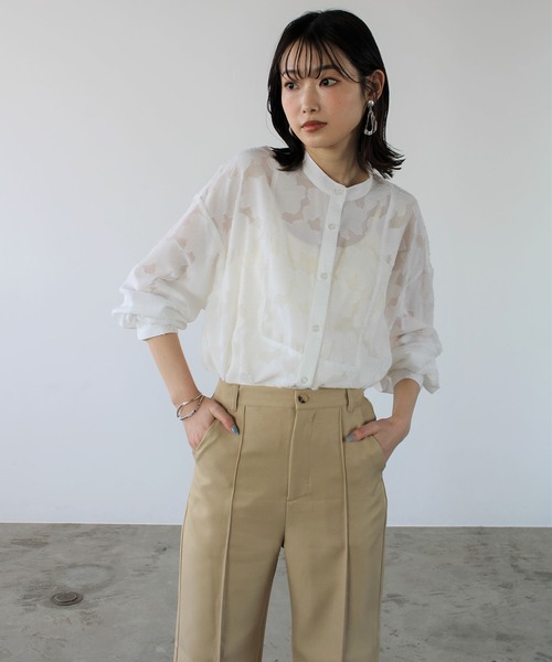 GeeRA(ジーラ)の「バンドカラージャカードシャツ(シャツ/ブラウス・レディース・ブラック/オフホワイト・MEDIUM)」の9枚目の写真