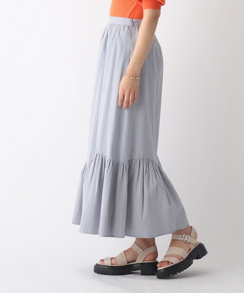 OPAQUE.CLIP（オペークドットクリップ）の「◆【C】シアサッカーストライプ ティアードフレアスカート（スカート・レディース・アイボリー系2/ブルー系2/オレンジ系7・40/38/36/34）」の6枚目の写真