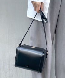 WEB限定 loti ボックスボストンショルダーBAG