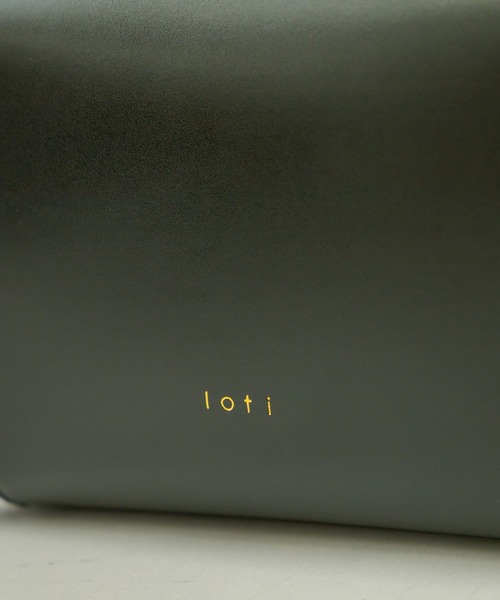 loti(ロティ)の「WEB限定 loti ボックスボストンショルダーBAG(ショルダーバッグ・レディース・ブラック/ブラウン・ONE SIZE)」の4枚目の写真